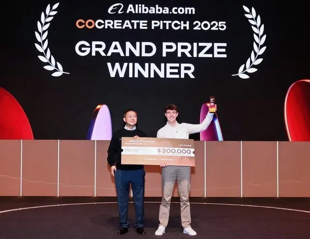 Teen Built £200k Cooling Towel Biz From Bedroom: £150 Start, 50 Failed TikToks, Then Viral